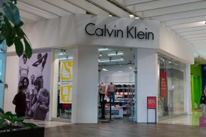 Tienda Calvin Klein en plaza Outlet Puebla Premier