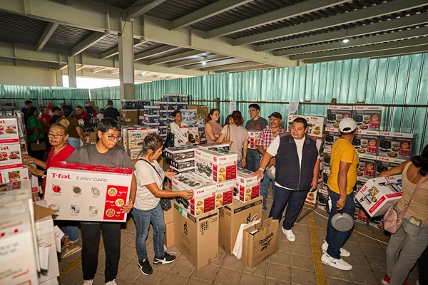 Ofertas T-fal en la Venta de Estacionamiento Outlet