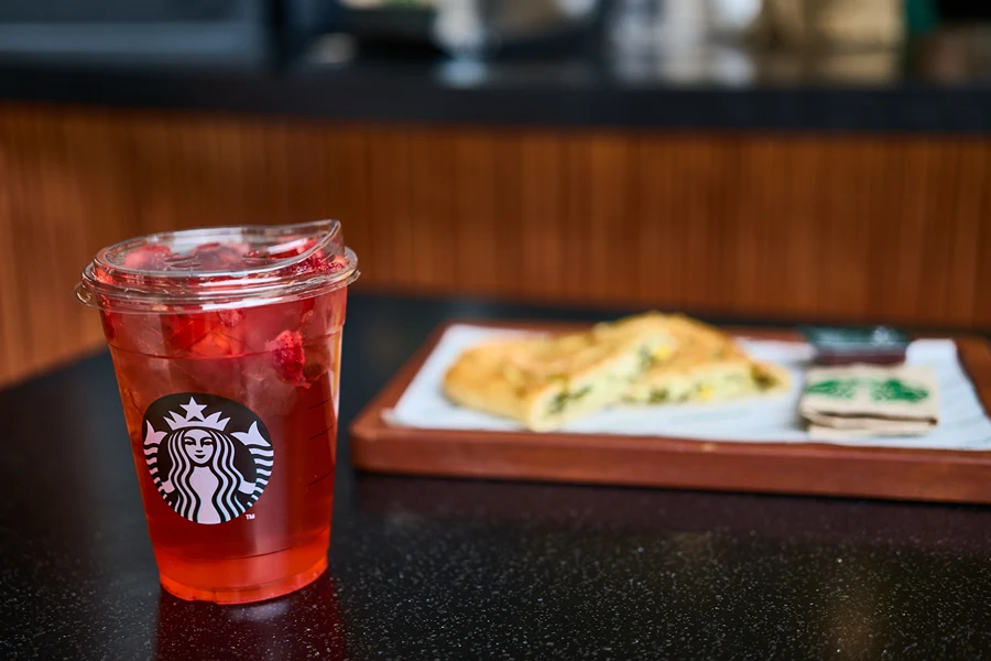 Bebida refrescante en Starbucks Outlet