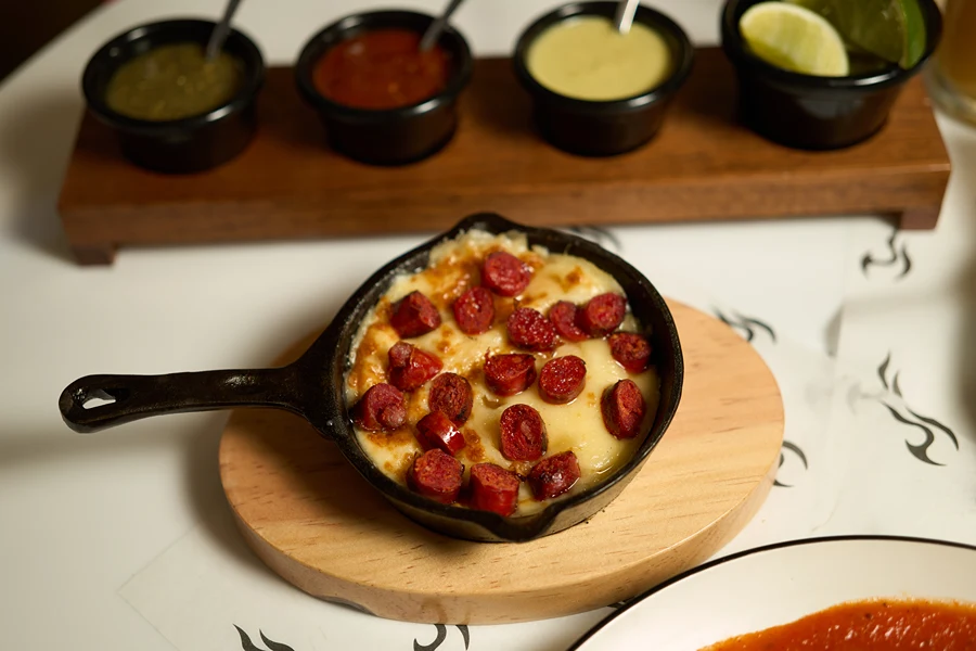 Queso fundido La Cueva