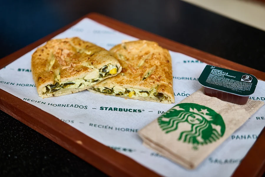 Envuelto Poblano Starbucks