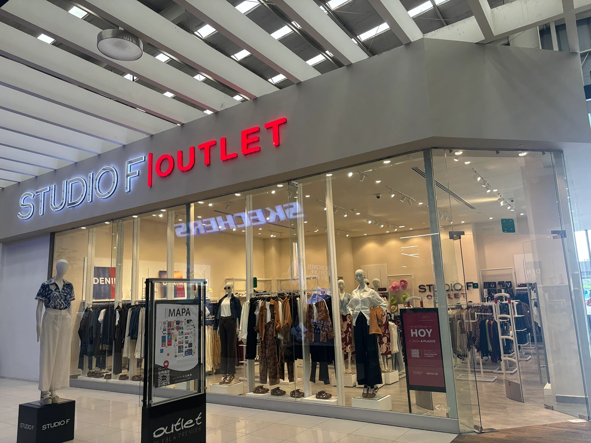 Tienda STUDIO F Outlet Puebla Premier