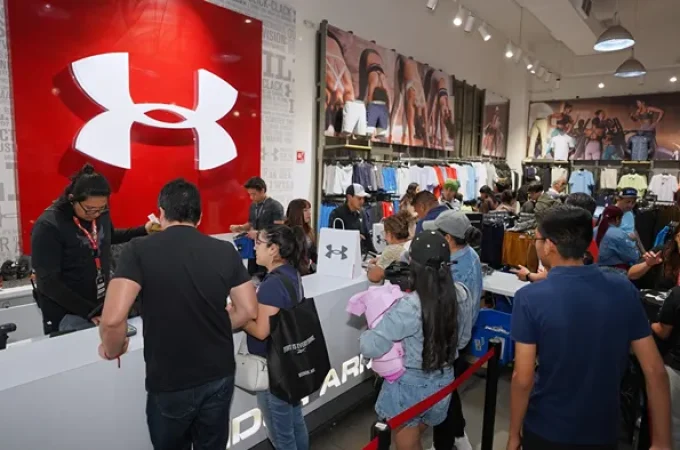 Ropa técnica Under Armour con precios rebajados por el Buen Fin en Puebla