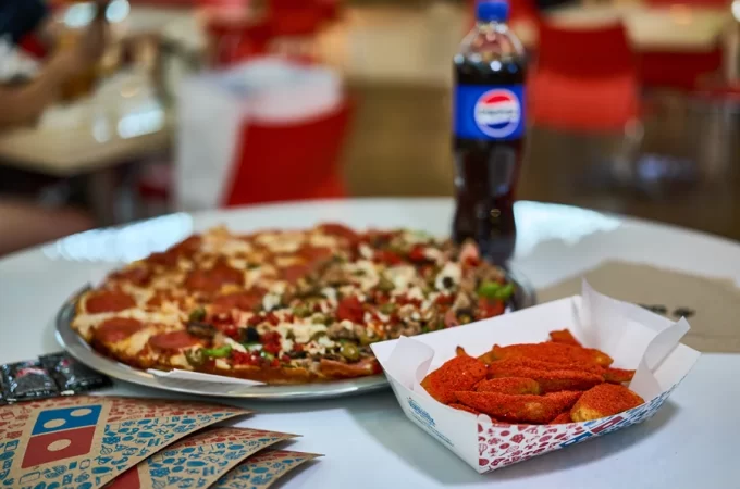Menú en Domino's Pizza Outlet Puebla
